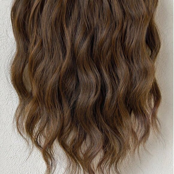 Copper brown wavy hair extensions - Picture 4 of 9
